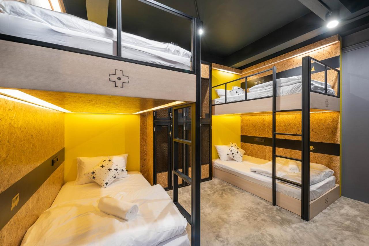 Lobsuek Hostel หลบศึก โฮสเทล Bangkok Extérieur photo